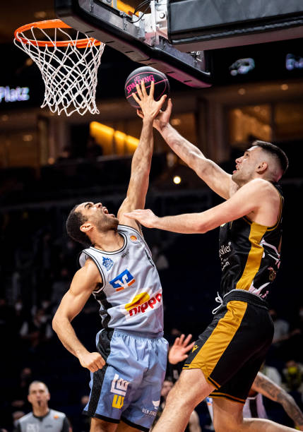 间里完成了 间里完成了