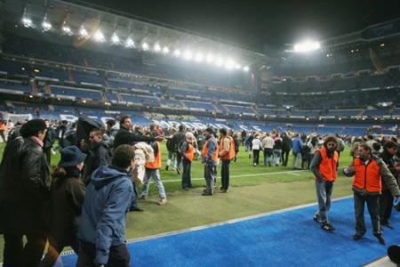 激烈的足坛 激烈的足坛