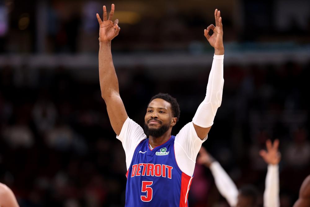 还兼顾篮板 还兼顾篮板