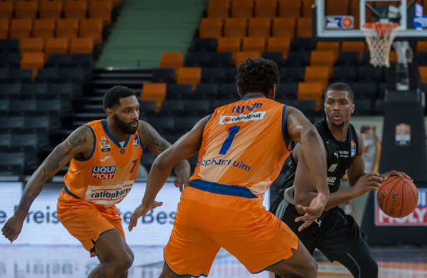 足球视角下 足球视角下