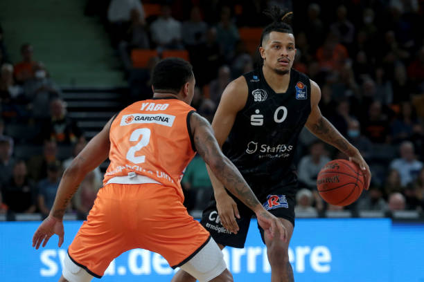 罗德曼：留光头的巅峰乔丹太性感 詹姆斯像重型卡车司机