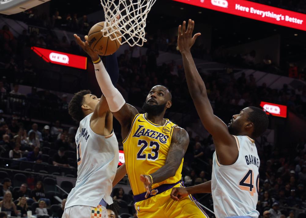 丁俊晖续命局被超分，一杆斯诺直接追回，对手被打的欲哭无泪！.